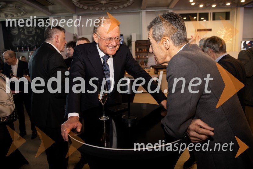 Predstavitev knjige Petra Čeferina Smeh na sodišču