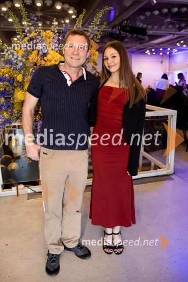 Predstavitev knjige Petra Čeferina Smeh na sodišču