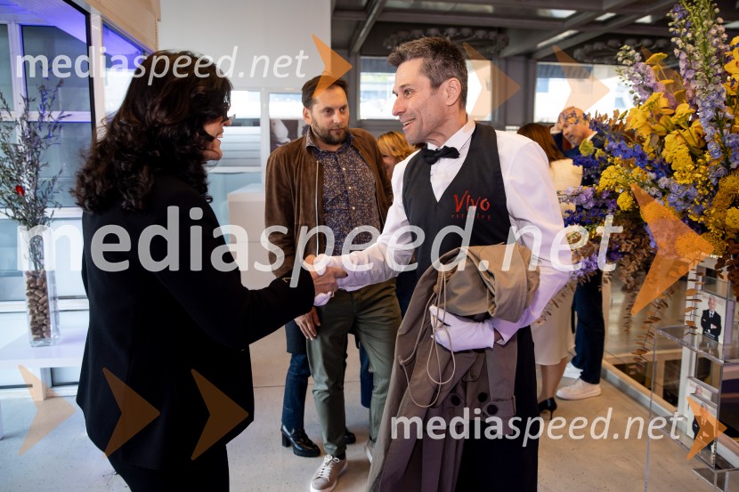 Predstavitev knjige Petra Čeferina Smeh na sodišču