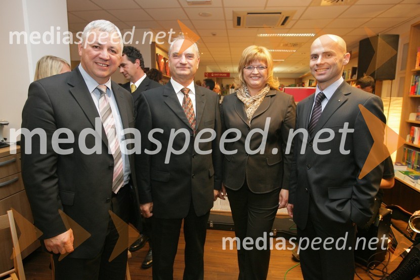 Peter Tomšič, predsednik uprave Mladinske knjige Založbe, Franc Ješovnik, predsednik uprave Zvon dva holding, Iva Premerl, članica uprave Mladinske knjige Trgovine in Andrej Bergant, predsednik uprave Mladinske knjige TrgovineMladinska knjiga, odprtje Mestne knjigarne Maribor