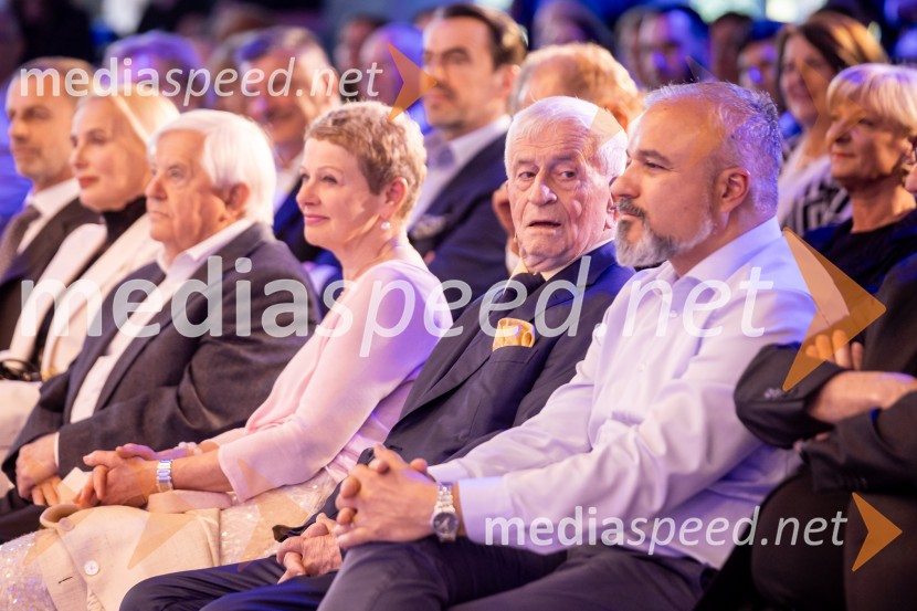 Predstavitev knjige Petra Čeferina Smeh na sodišču