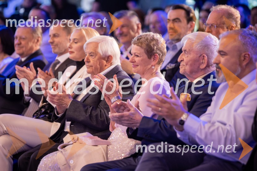 Predstavitev knjige Petra Čeferina Smeh na sodišču