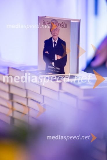 Predstavitev knjige Petra Čeferina Smeh na sodišču