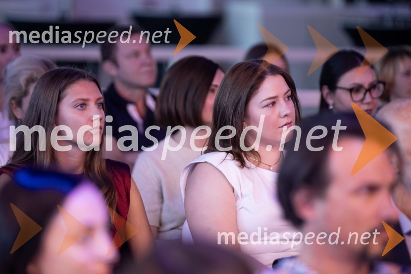 Predstavitev knjige Petra Čeferina Smeh na sodišču