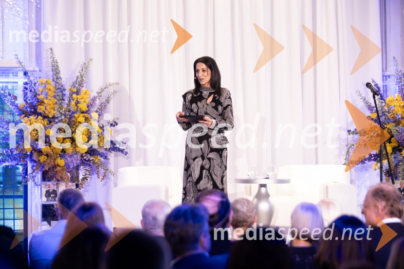 Predstavitev knjige Petra Čeferina Smeh na sodišču