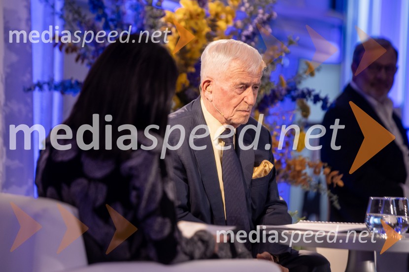 Predstavitev knjige Petra Čeferina Smeh na sodišču