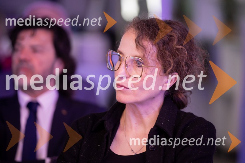 Predstavitev knjige Petra Čeferina Smeh na sodišču