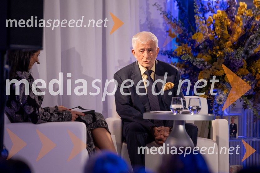 Predstavitev knjige Petra Čeferina Smeh na sodišču