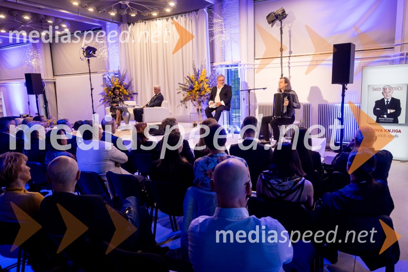 Predstavitev knjige Petra Čeferina Smeh na sodišču