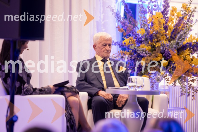 Predstavitev knjige Petra Čeferina Smeh na sodišču