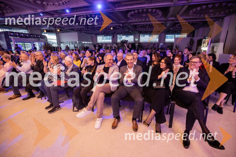 Predstavitev knjige Petra Čeferina Smeh na sodišču