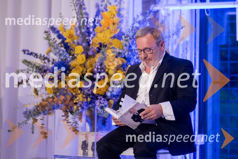 Predstavitev knjige Petra Čeferina Smeh na sodišču