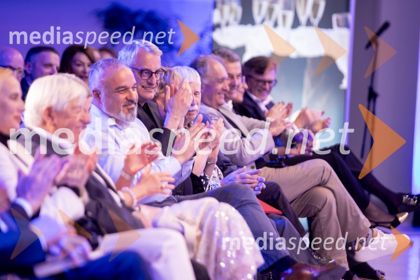 Predstavitev knjige Petra Čeferina Smeh na sodišču