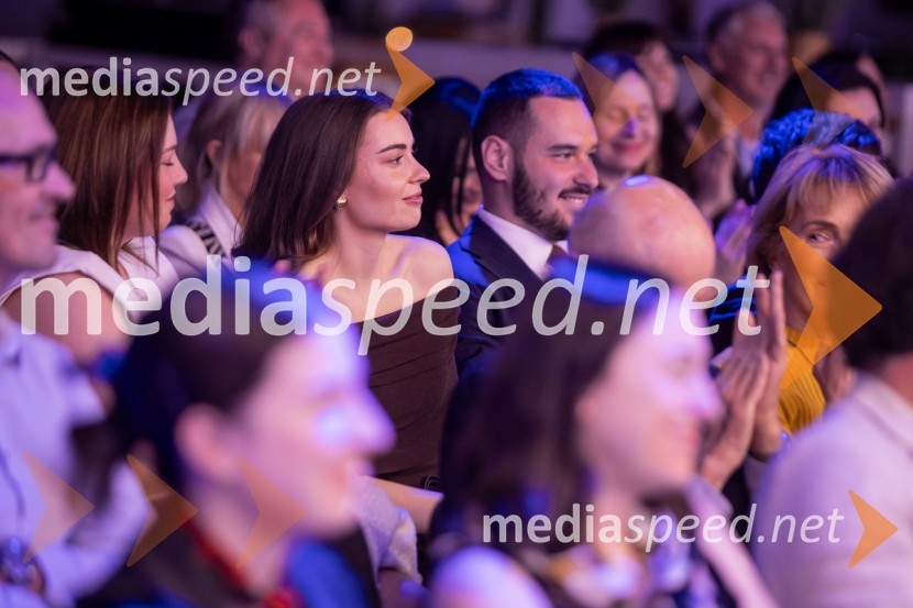 Predstavitev knjige Petra Čeferina Smeh na sodišču