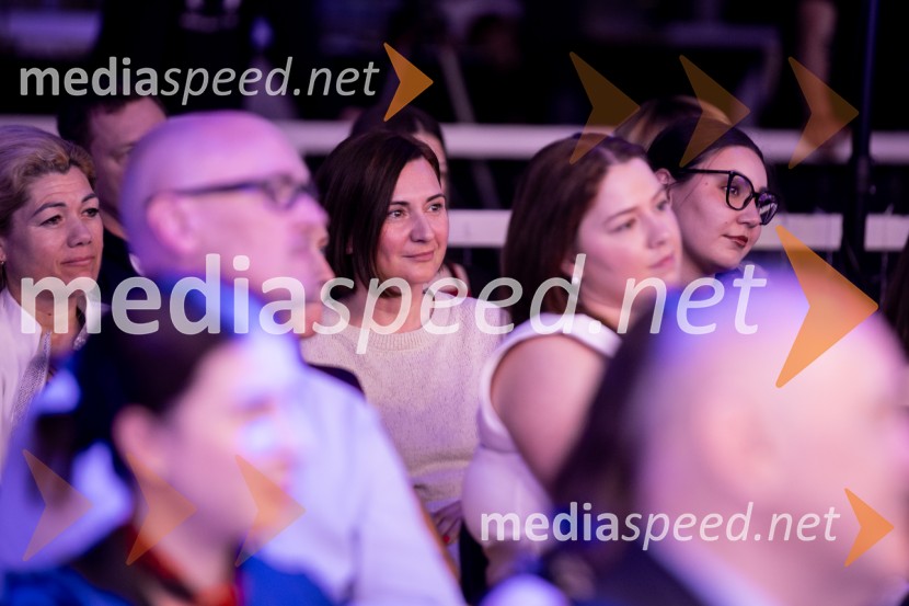 Predstavitev knjige Petra Čeferina Smeh na sodišču