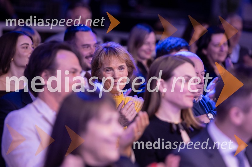 Predstavitev knjige Petra Čeferina Smeh na sodišču