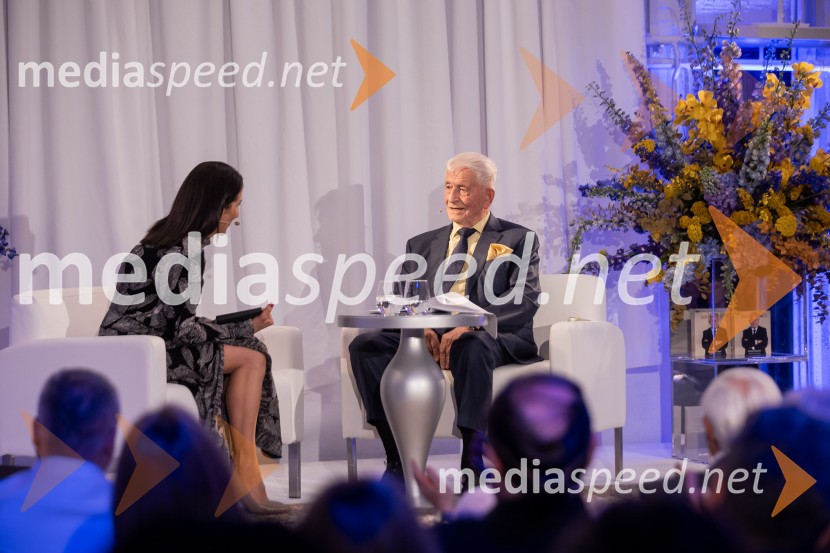 Predstavitev knjige Petra Čeferina Smeh na sodišču