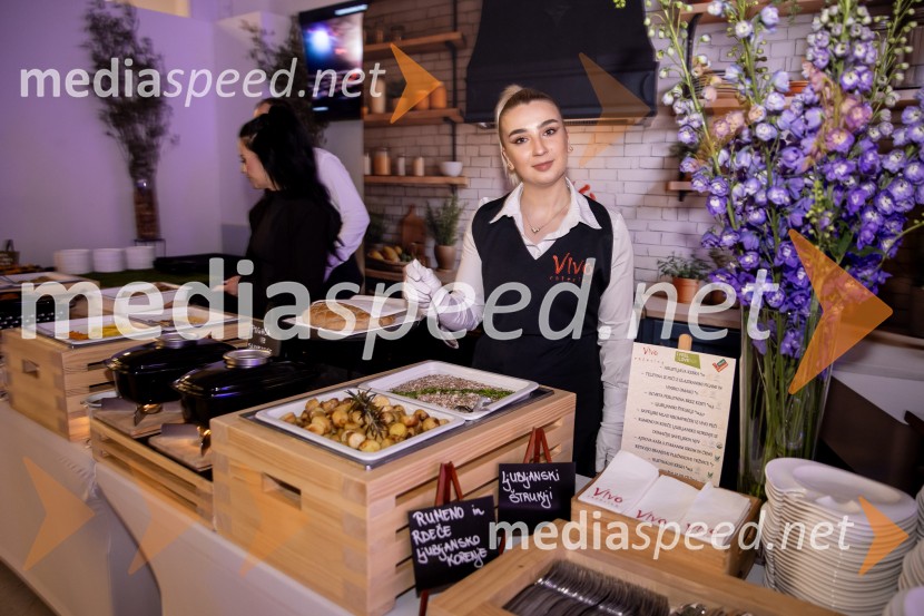 Predstavitev knjige Petra Čeferina Smeh na sodišču