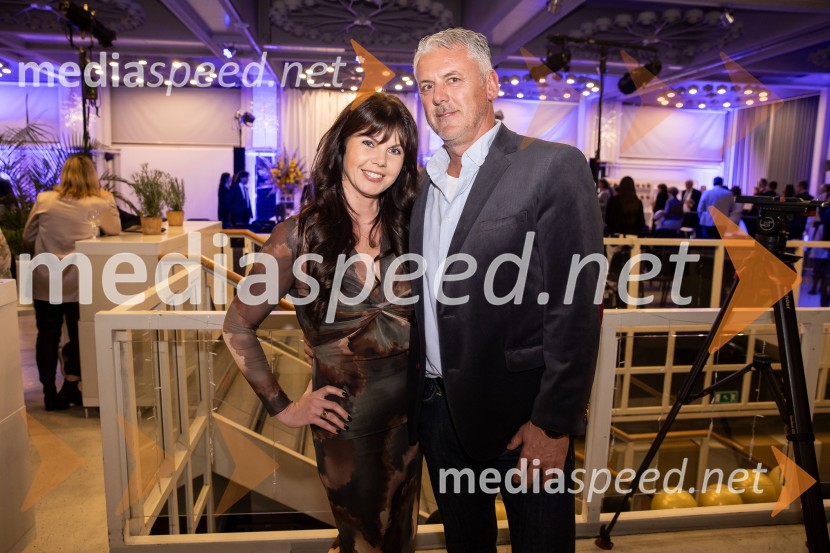 Predstavitev knjige Petra Čeferina Smeh na sodišču