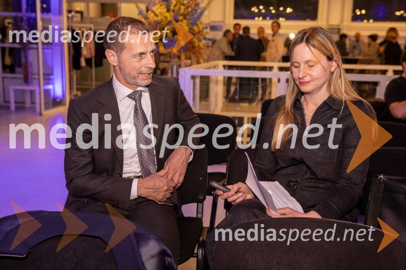 Predstavitev knjige Petra Čeferina Smeh na sodišču