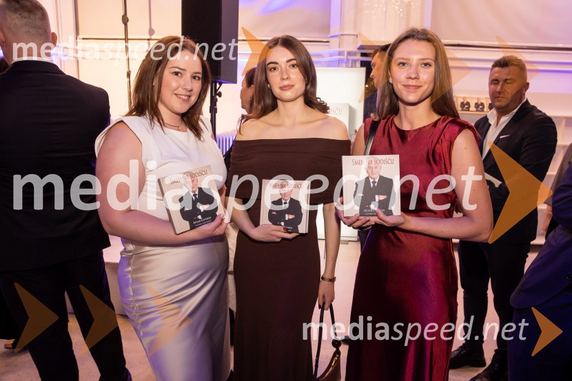 Predstavitev knjige Petra Čeferina Smeh na sodišču