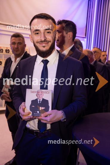 Predstavitev knjige Petra Čeferina Smeh na sodišču