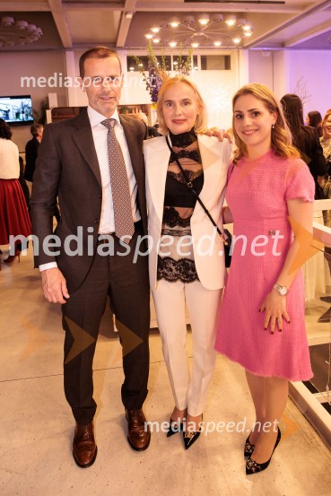 Predstavitev knjige Petra Čeferina Smeh na sodišču