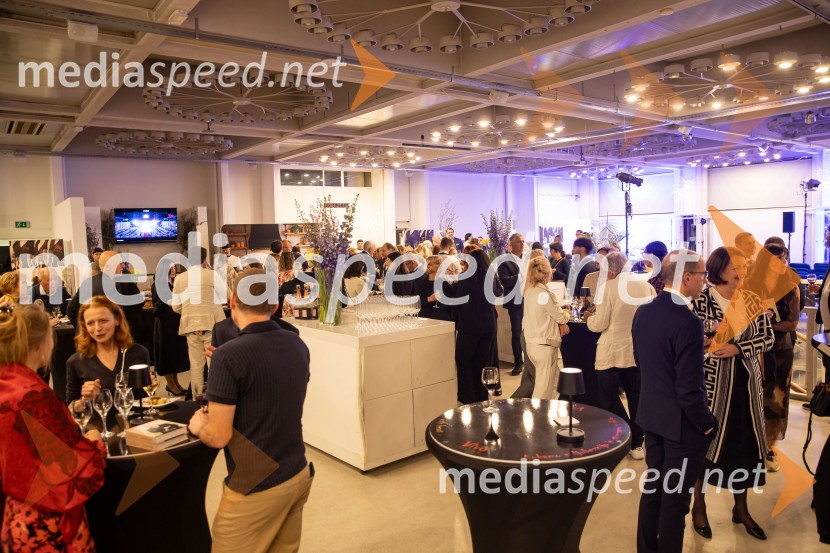 Predstavitev knjige Petra Čeferina Smeh na sodišču