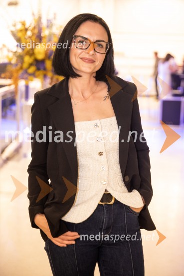 Predstavitev knjige Petra Čeferina Smeh na sodišču