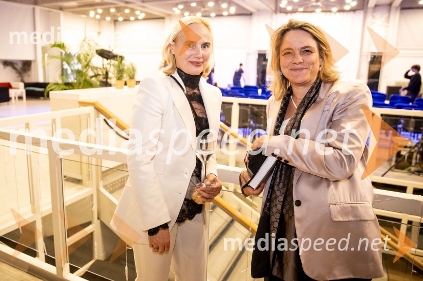 Predstavitev knjige Petra Čeferina Smeh na sodišču