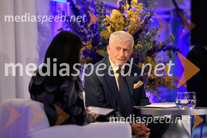 dr. Peter  Čeferin, pravnik, pisateljSmeh na sodišču, predstavitev knjige Petra Čeferina