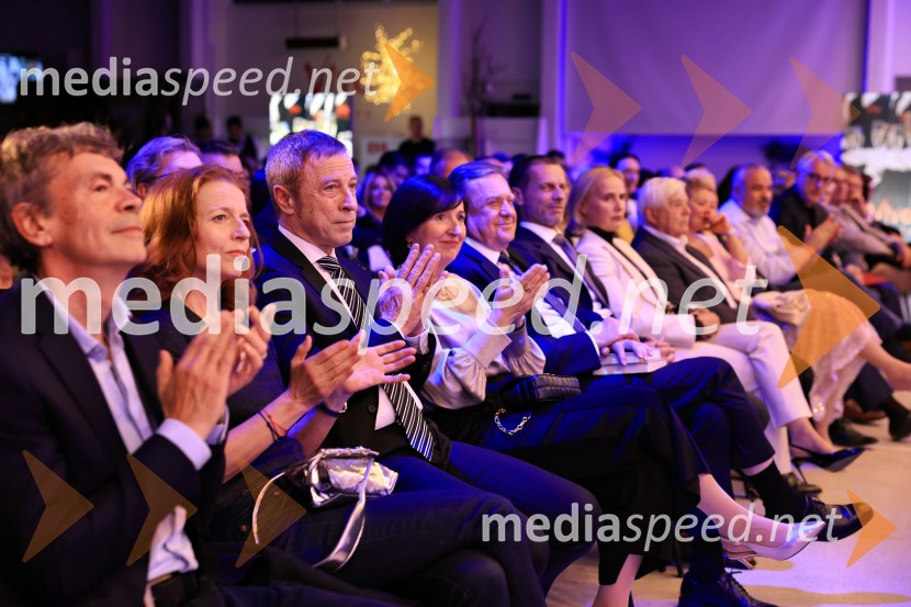 Smeh na sodišču, predstavitev knjige Petra Čeferina