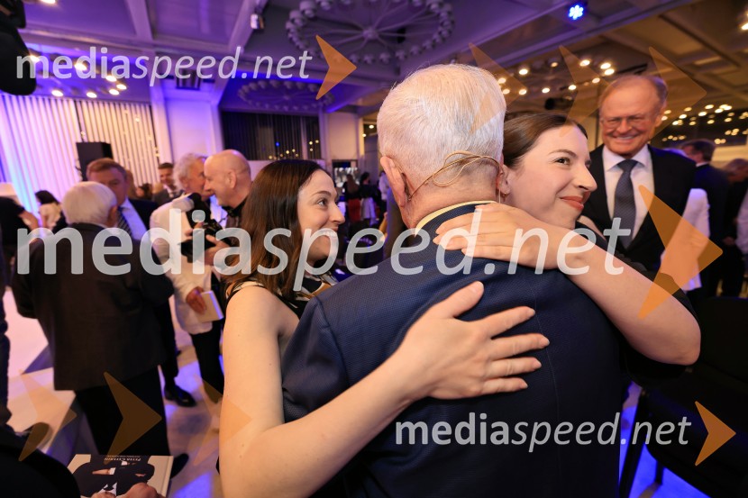 Smeh na sodišču, predstavitev knjige Petra Čeferina