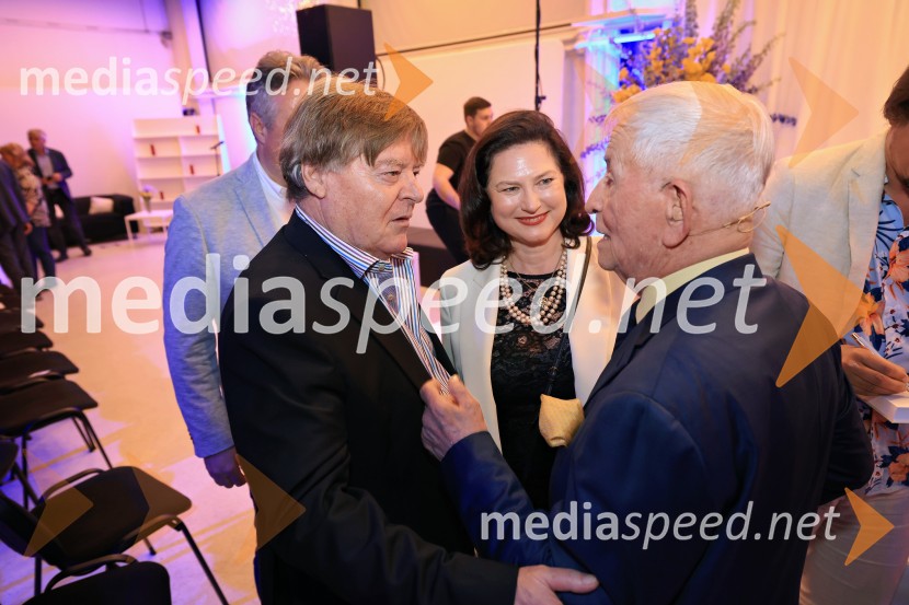  ... ;  ... ; dr. Peter  Čeferin, pravnik, pisateljSmeh na sodišču, predstavitev knjige Petra Čeferina