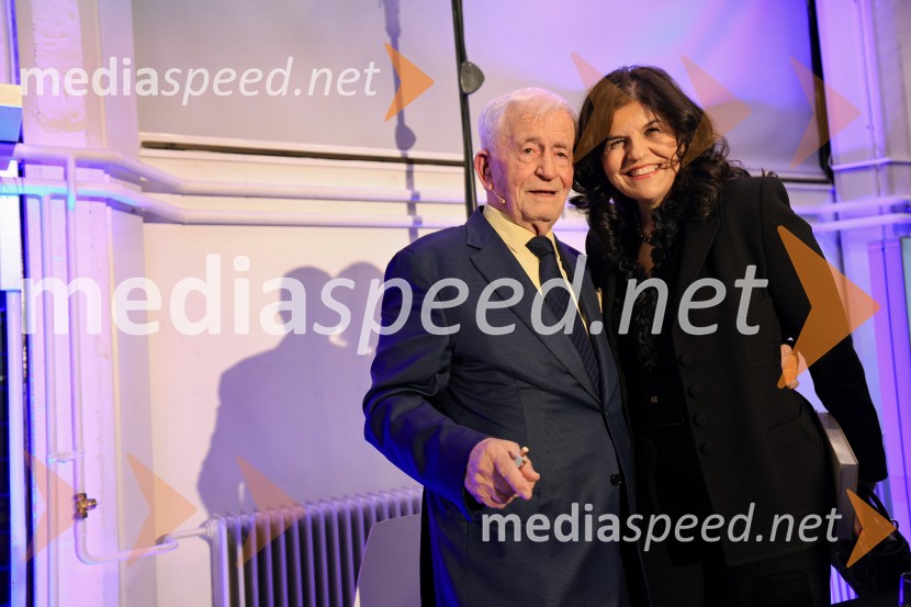 dr. Peter  Čeferin, pravnik, pisatelj;  Vesna Južna, lastnica podjetja LiscaSmeh na sodišču, predstavitev knjige Petra Čeferina