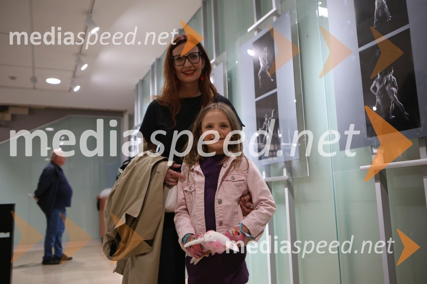 Dialog telesa, odprtje fotografske razstave, Miha Kacafura