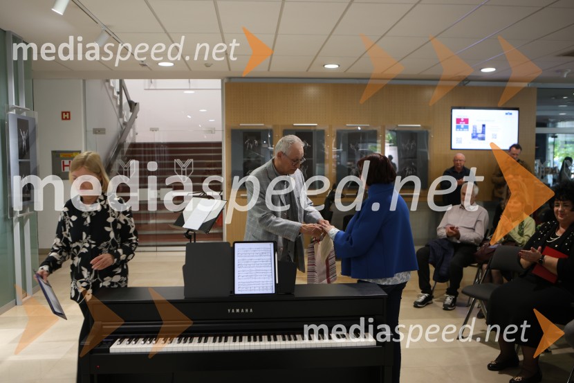 Dialog telesa, odprtje fotografske razstave, Miha Kacafura