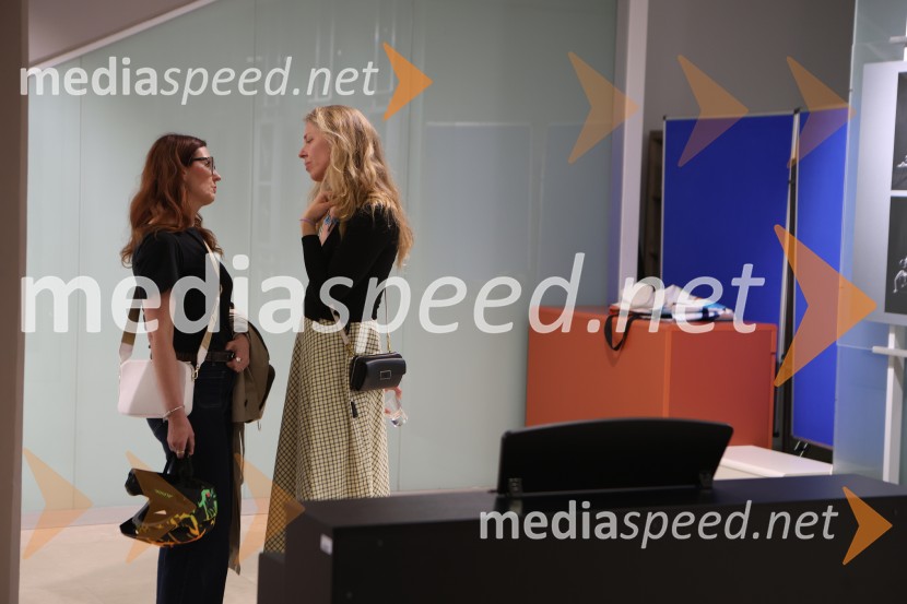 Dialog telesa, odprtje fotografske razstave, Miha Kacafura