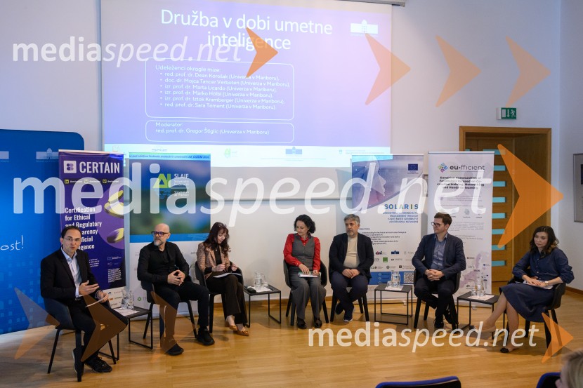 Okrogla miza na temo umetne inteligence, Univerza v Mariboru