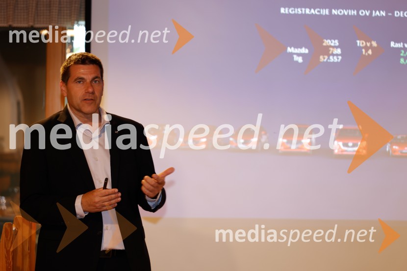 Mazda CX-5, predstavitev