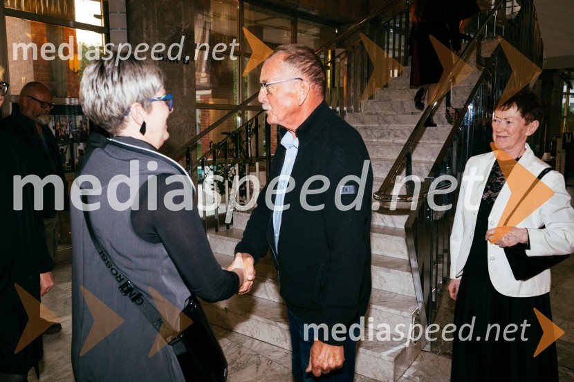 Konec epohe, premiera, SNG Nova Gorica