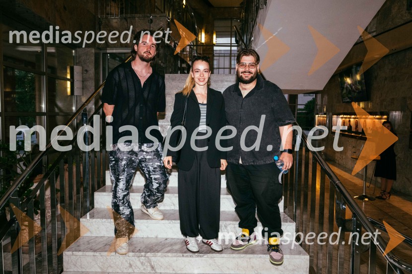 Konec epohe, premiera, SNG Nova Gorica