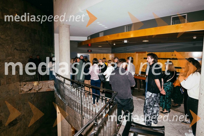 Konec epohe, premiera, SNG Nova Gorica