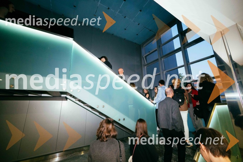 Konec epohe, premiera, SNG Nova Gorica