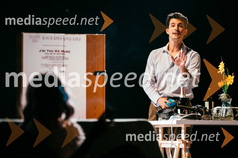 Konec epohe, premiera, SNG Nova Gorica