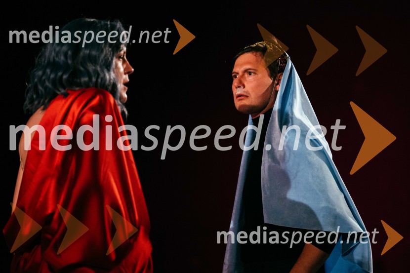 Konec epohe, premiera, SNG Nova Gorica