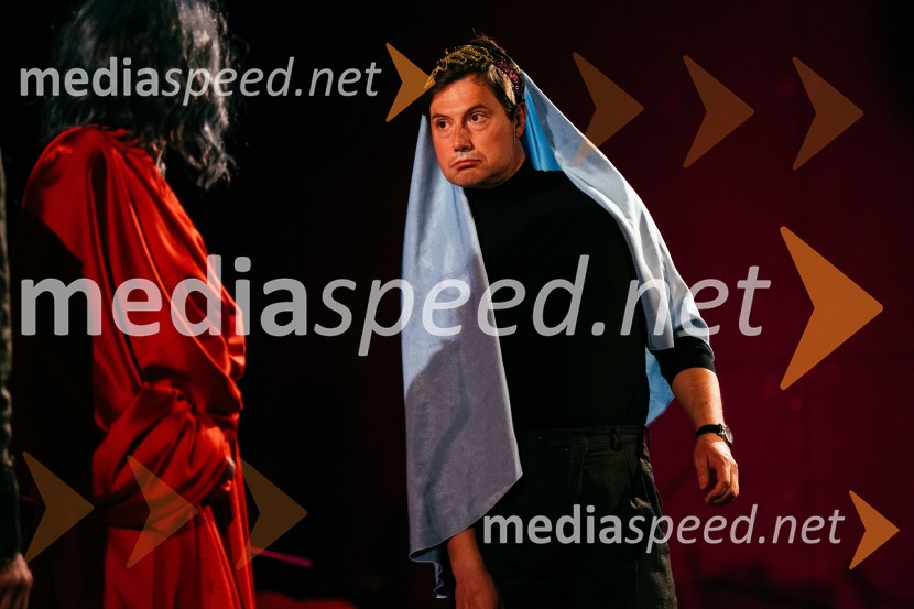 Konec epohe, premiera, SNG Nova Gorica