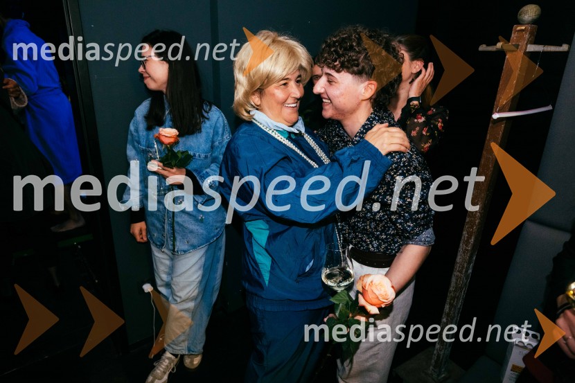 Konec epohe, premiera, SNG Nova Gorica