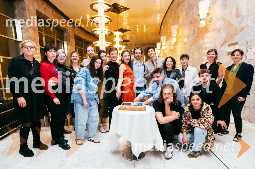 Konec epohe, premiera, SNG Nova Gorica