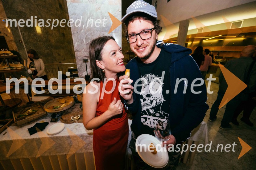 Konec epohe, premiera, SNG Nova Gorica